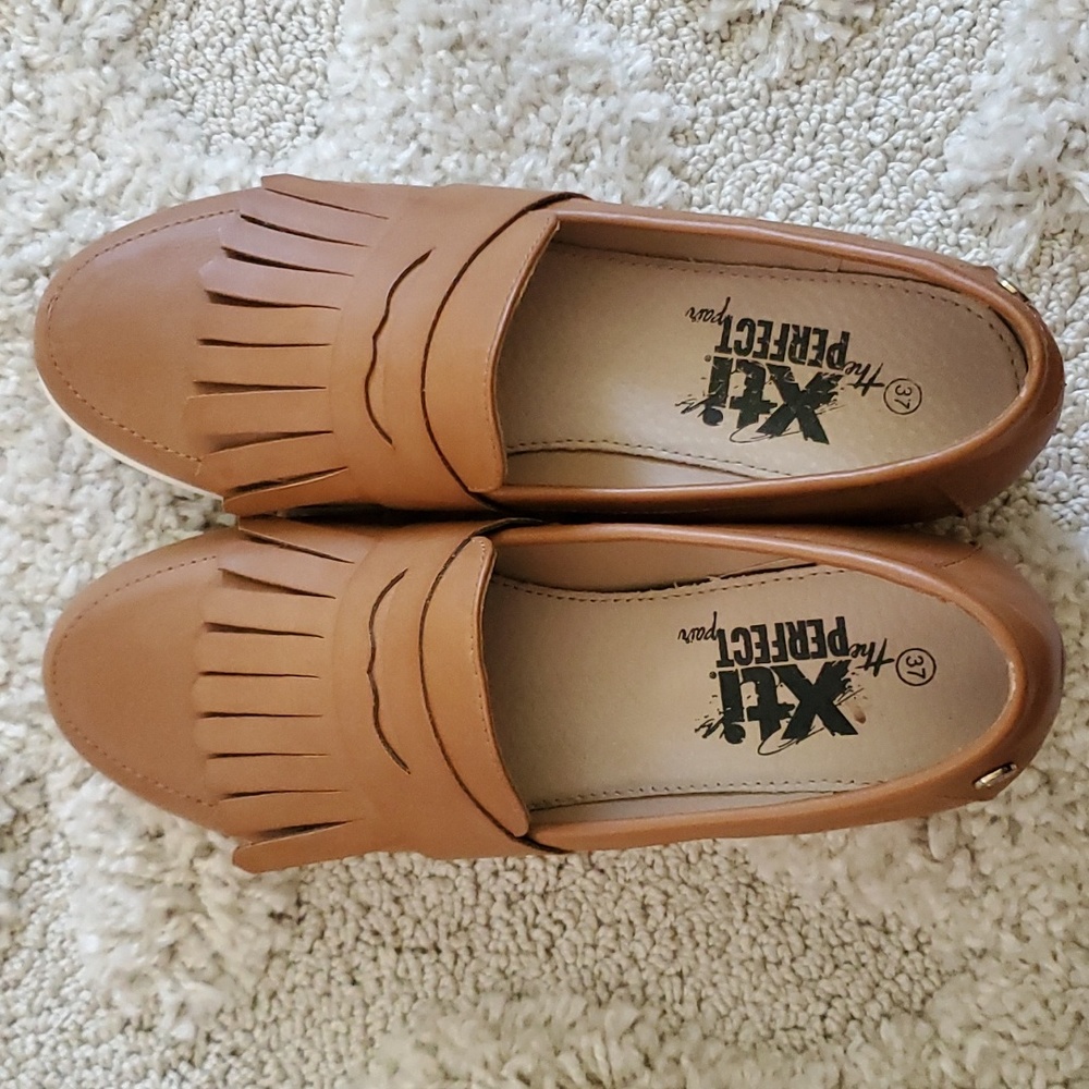 Chunky Beige Penny Loafers